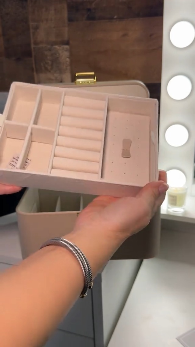 Amazon.com: KAMIER Jewelry Box, 2 Layers PU Leather Jewelry